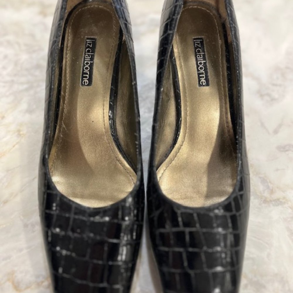 liz clairborne black patent 2 1/2 heels